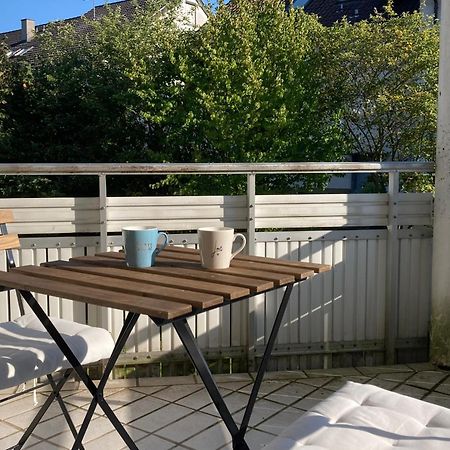 Studio-Priv.Parkplatz-Balkon-Wlan-Netflix-Smarttv Apartment Deizisau Bagian luar foto